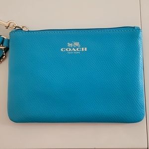 NWOT Coach Wristlet